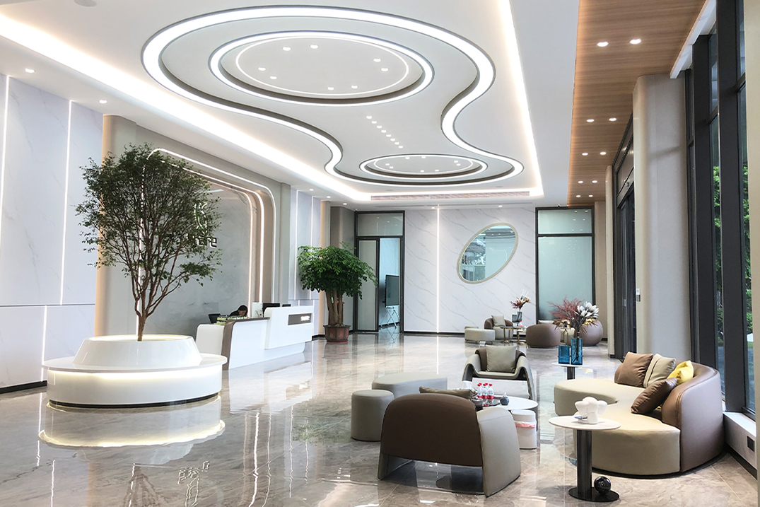 HTH.COM · Beauty Navigator	